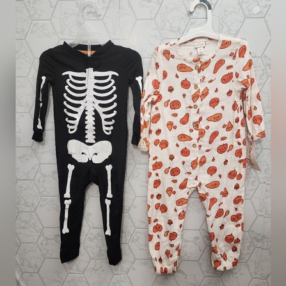 Nwt Unisex Boy's or Girl's Halloween Thanksgiving Clothes Bundle